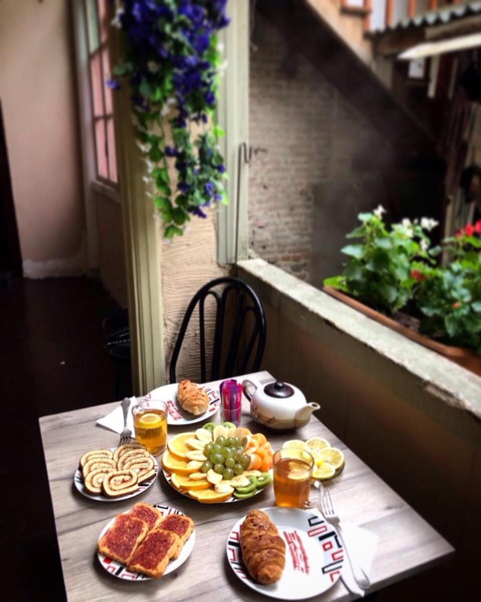 Guest House Ketrin Tbilisi Exterior photo