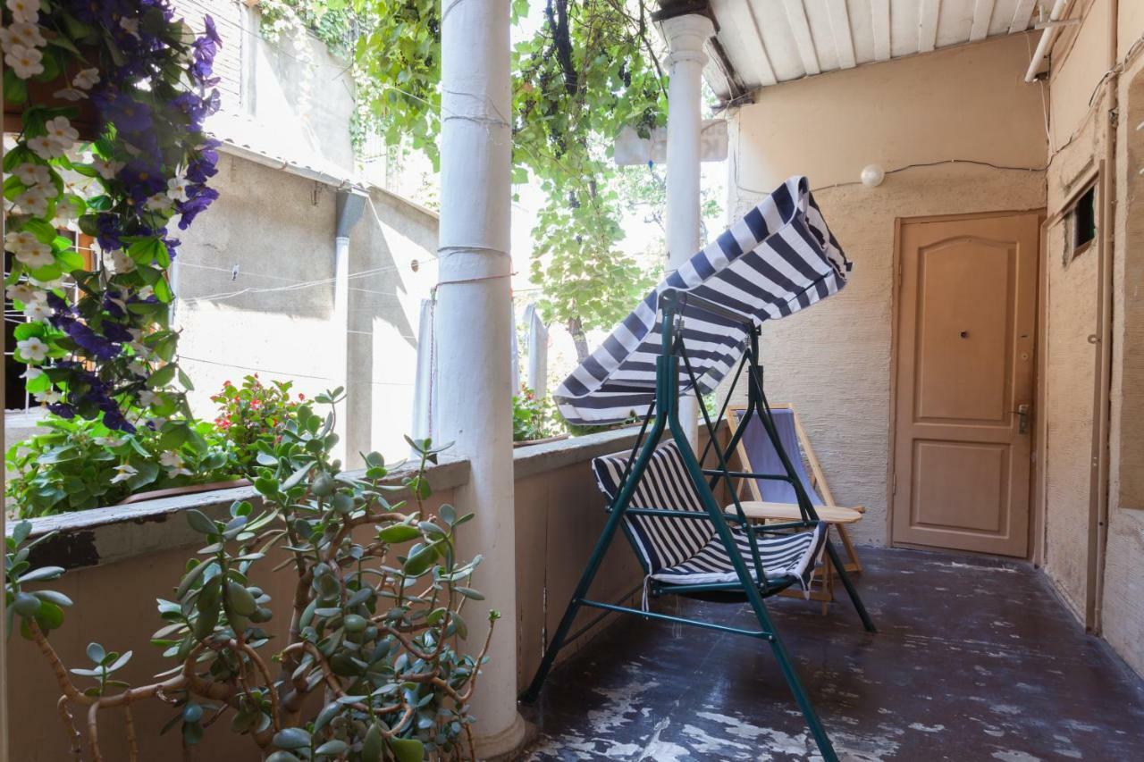 Guest House Ketrin Tbilisi Exterior photo