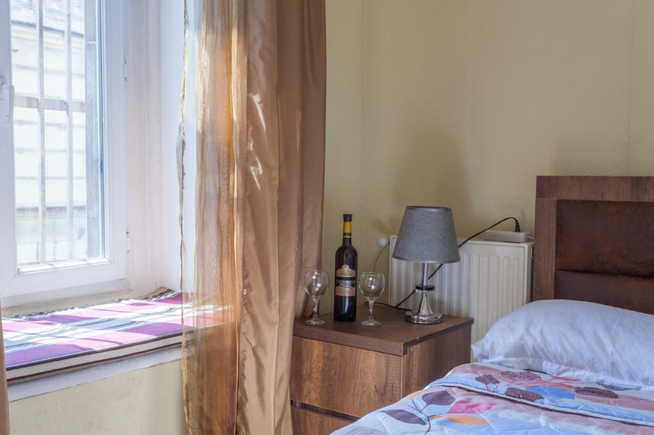 Guest House Ketrin Tbilisi Exterior photo