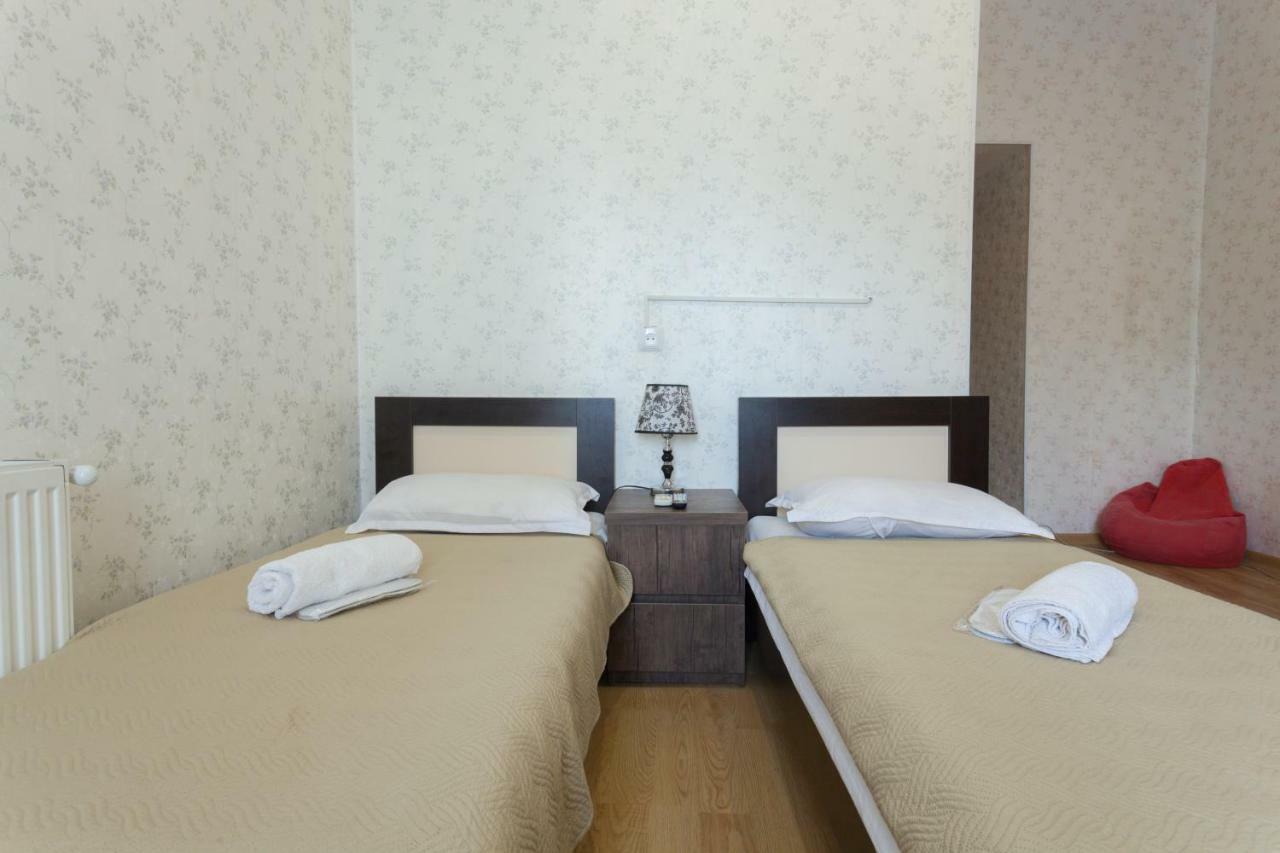 Guest House Ketrin Tbilisi Exterior photo